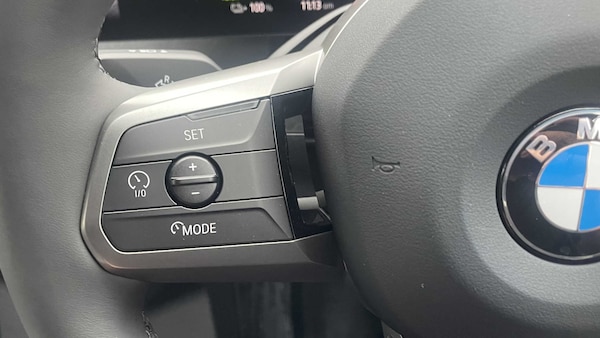 Used BMW iX 2025 for sale - 76272068: Photo 19