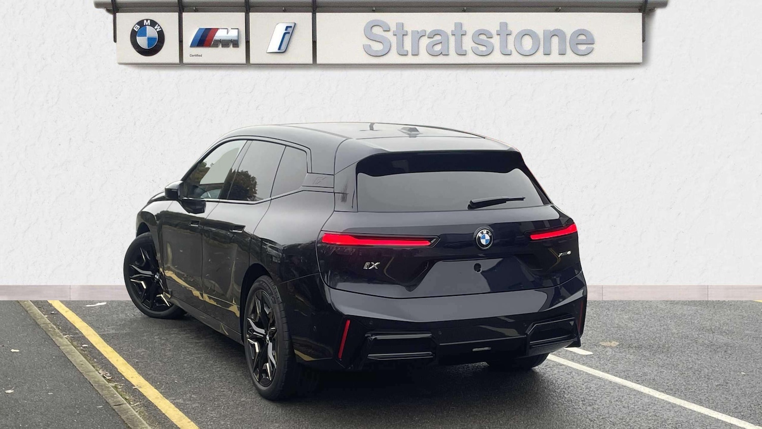 Used BMW iX 2025 for sale - 76272068: Photo 2