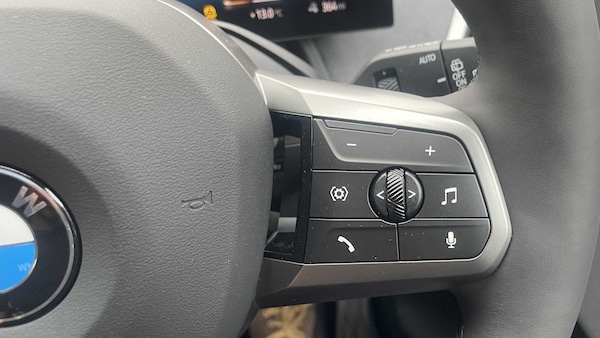 Used BMW iX 2025 for sale - 76272068: Photo 20