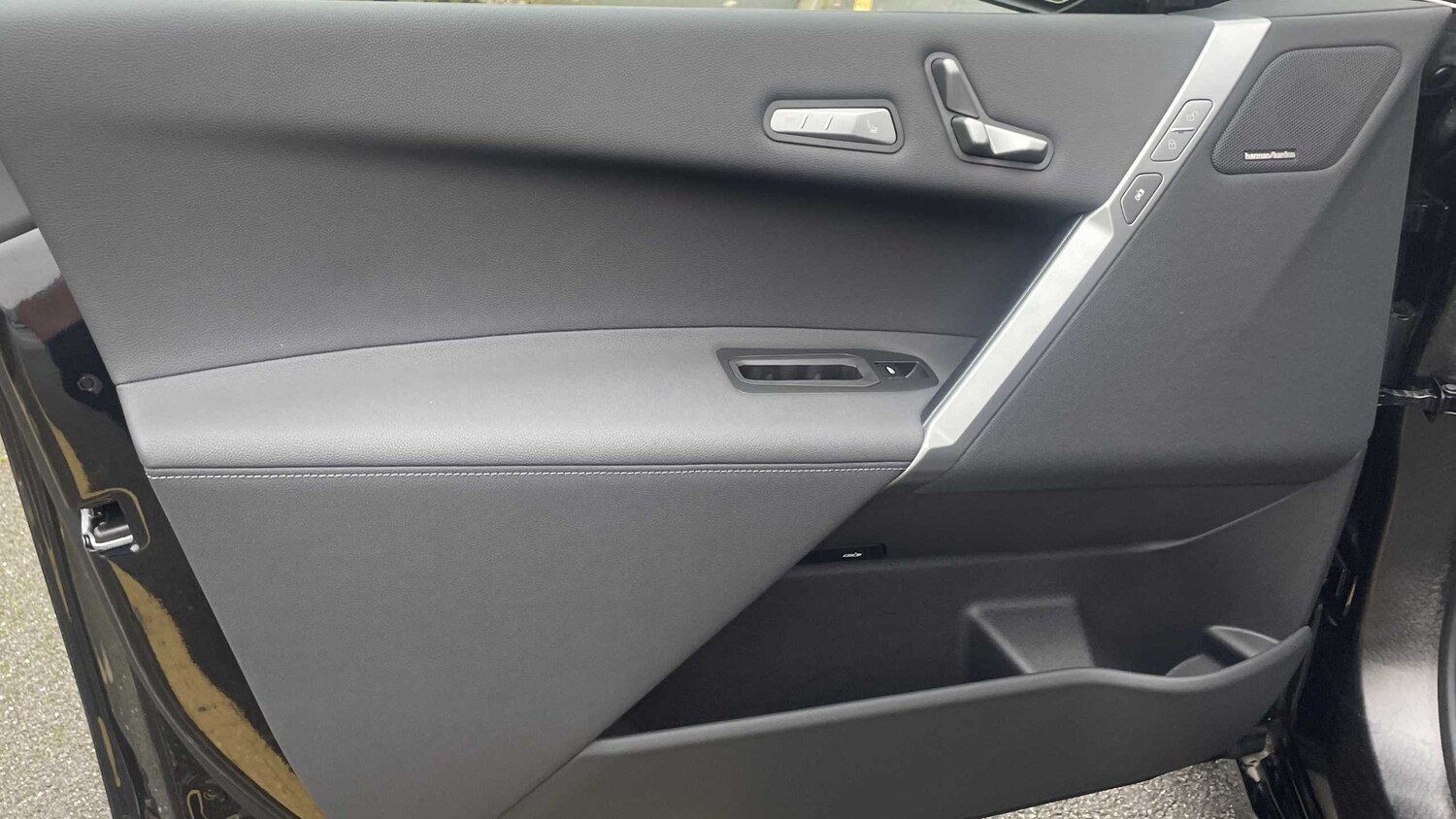 Used BMW iX 2025 for sale - 76272068: Photo 24