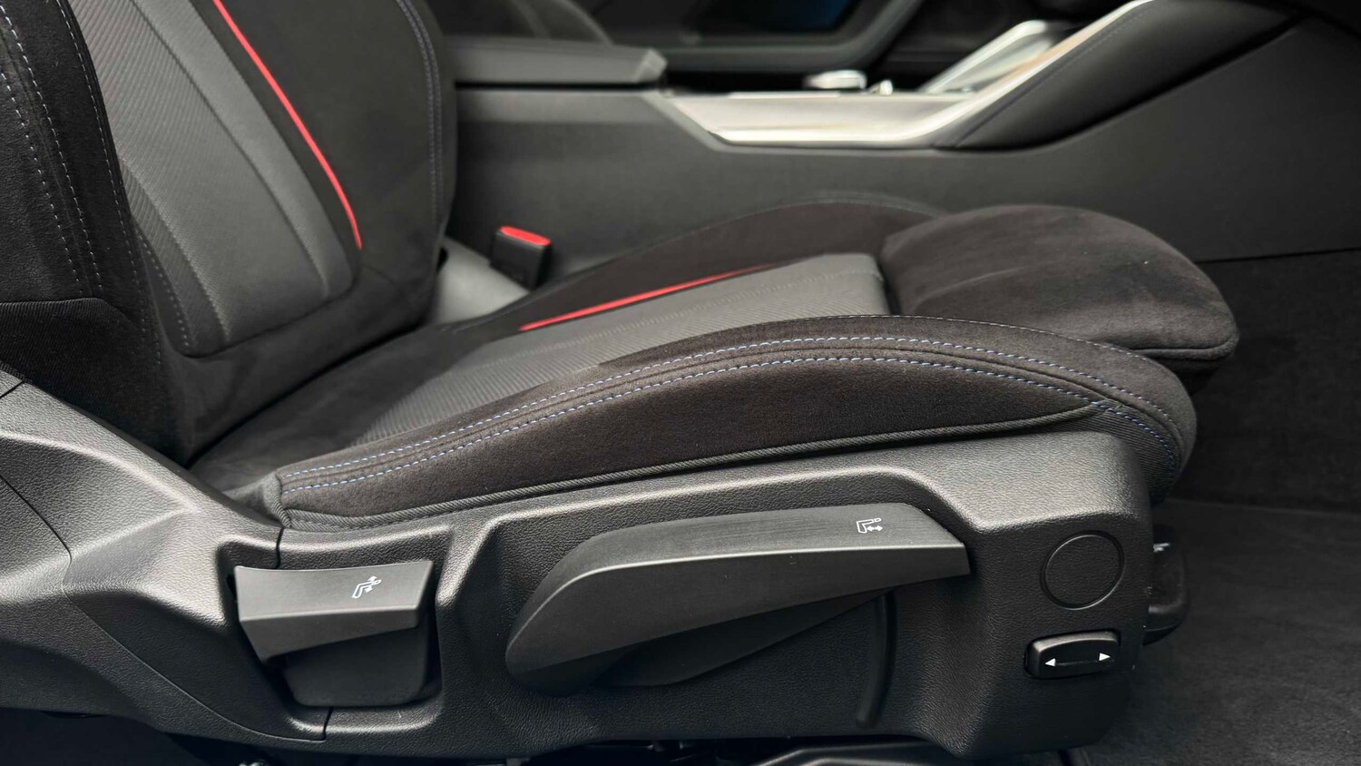 Used BMW 2 Series 2025 for sale - 78149179: Photo 23