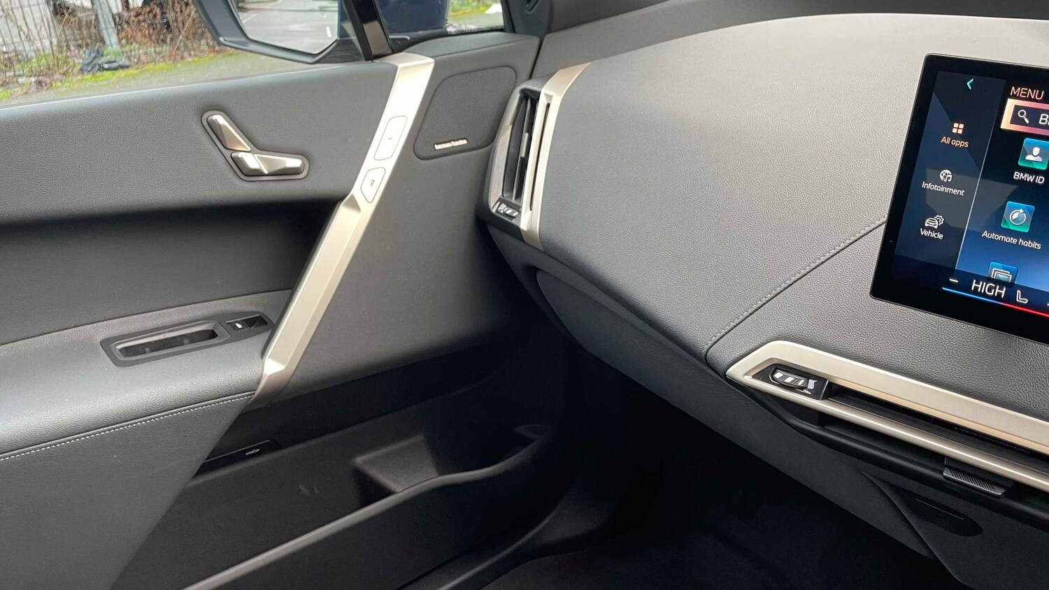 Used BMW iX 2023 for sale - 77480632: Photo 23