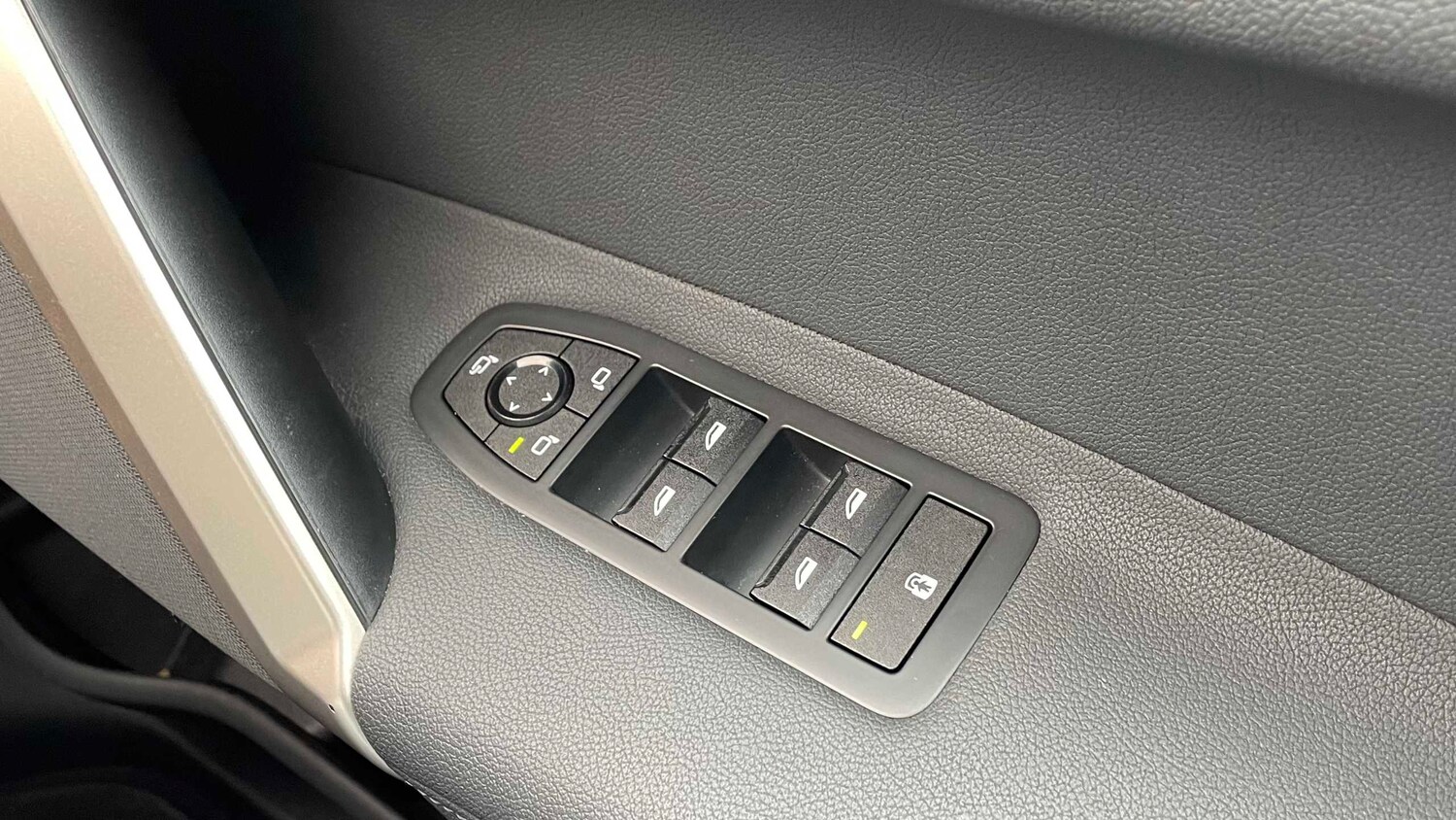 Used BMW iX 2023 for sale - 77480632: Photo 30