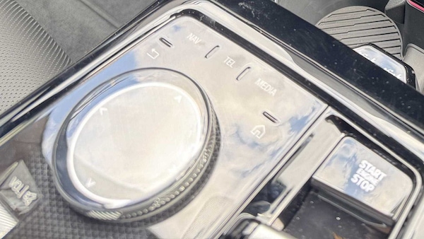 Used BMW 5 Series 2025 for sale - 75218250: Photo 14