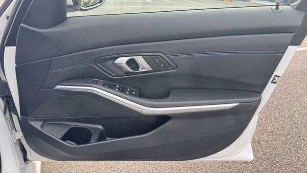 Used BMW 3 Series 2024 for sale - 75566524: Photo 13