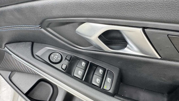 Used BMW 3 Series 2024 for sale - 75566524: Photo 14