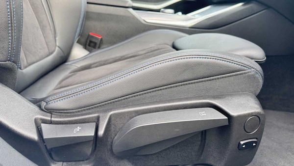 Used BMW 3 Series 2024 for sale - 75566524: Photo 26