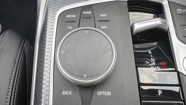 Used BMW 3 Series 2024 for sale - 75566524: Photo 31