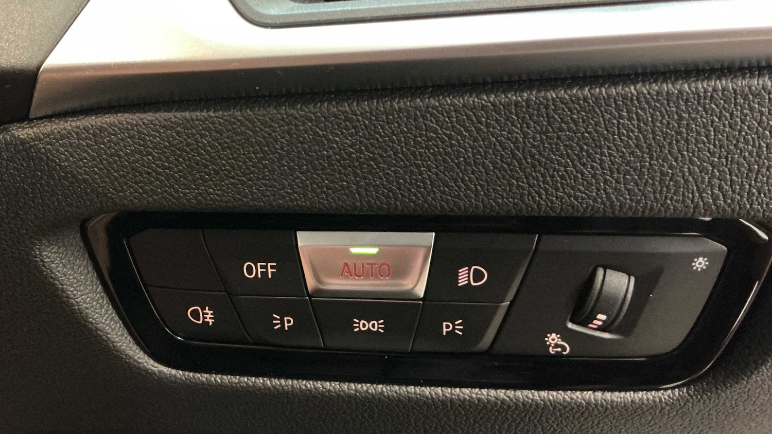 Used BMW 2 Series 2024 for sale - 77772298: Photo 25