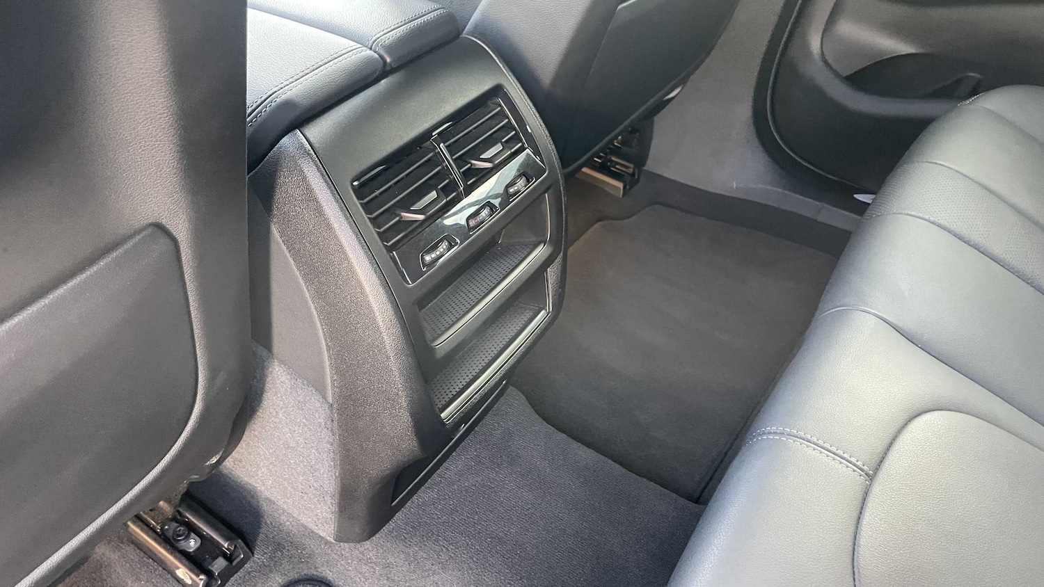 Used BMW X6 2021 for sale - 76329317: Photo 30