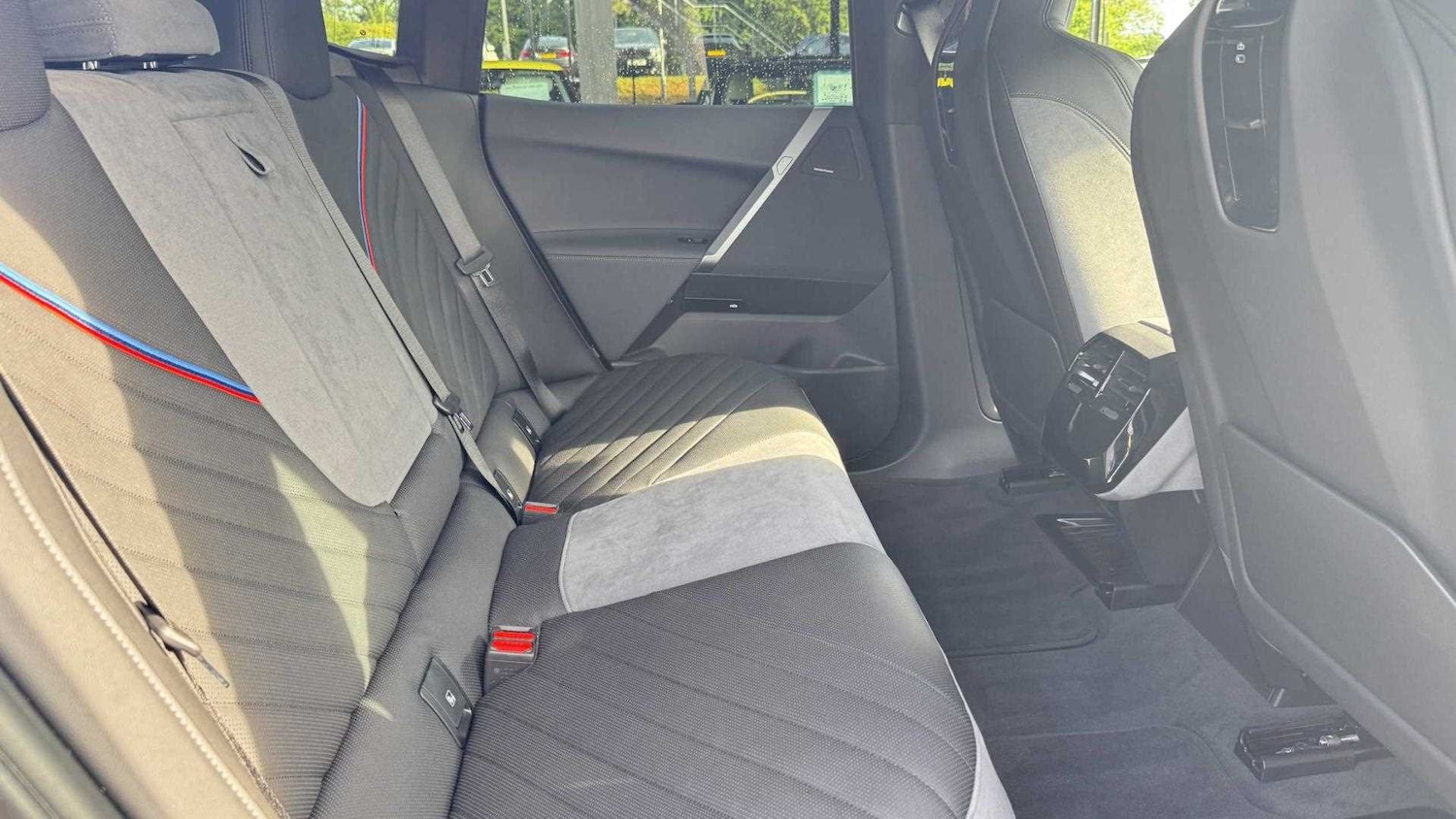 Used BMW iX 2025 for sale - 77389875: Photo 13