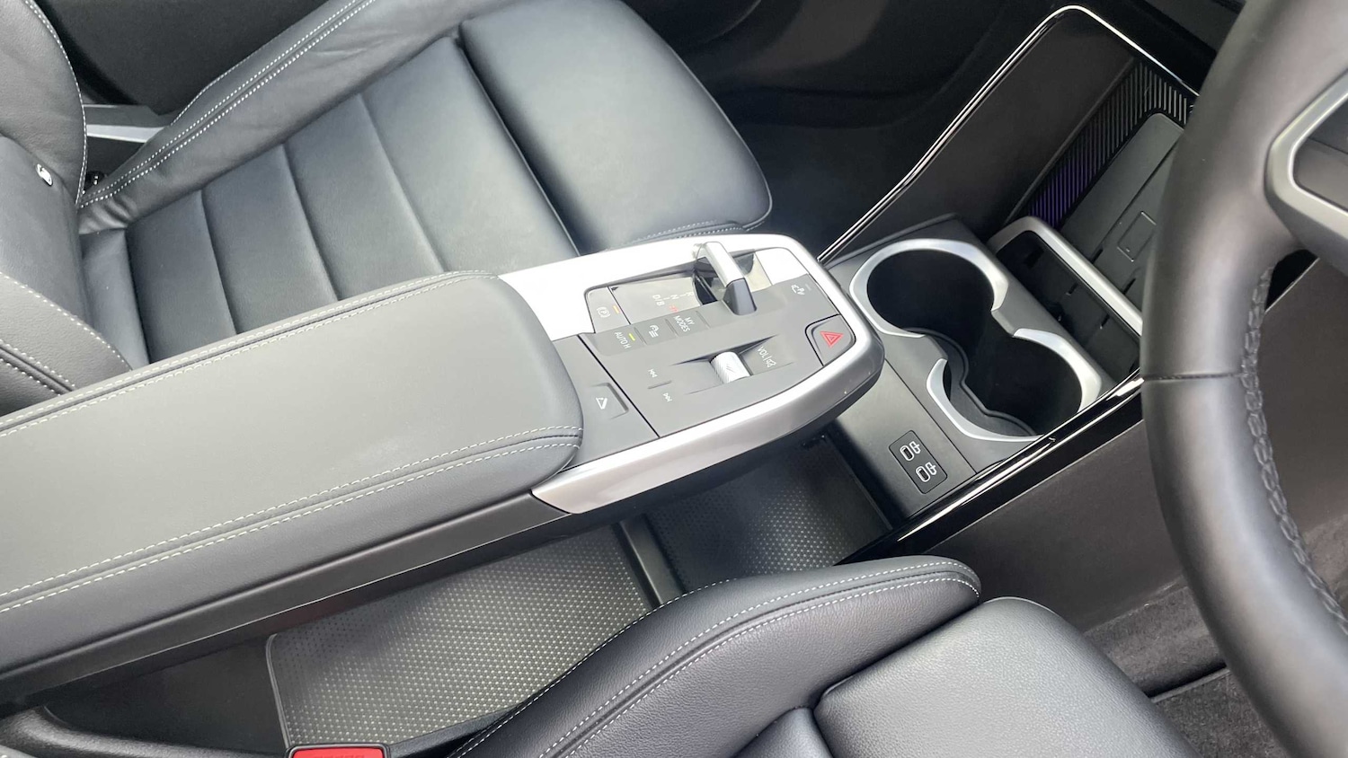 Used BMW iX1 2025 for sale - 76339719: Photo 7