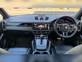 Used Porsche Cayenne 2021 for sale - 78845395: Photo