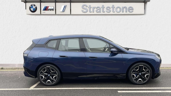 Used BMW iX 2022 for sale - 76272216: Photo 3
