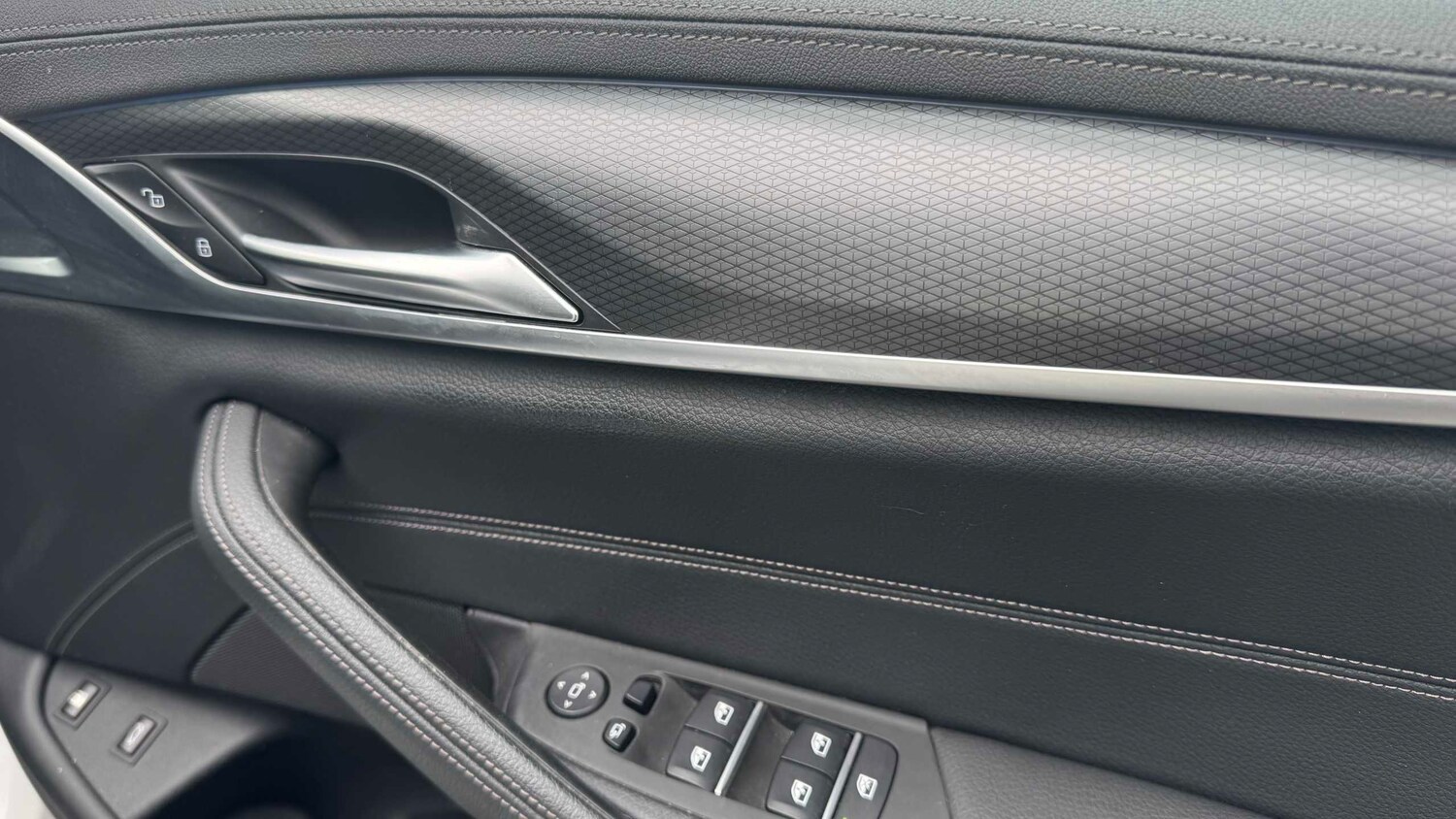 Used BMW 5 Series 2022 for sale - 77740903: Photo 15