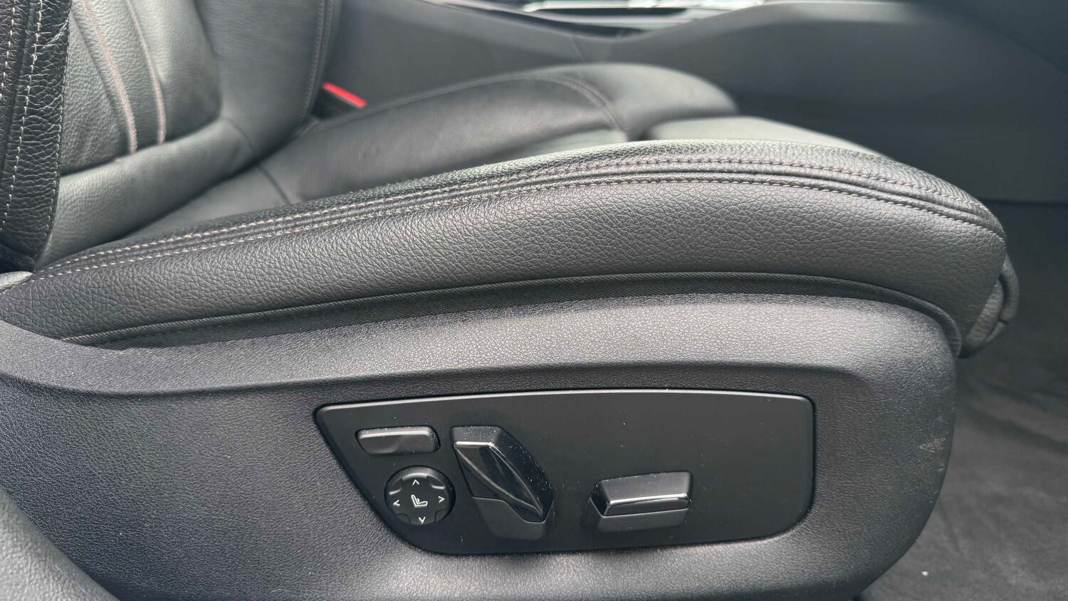 Used BMW 5 Series 2022 for sale - 77740903: Photo 16