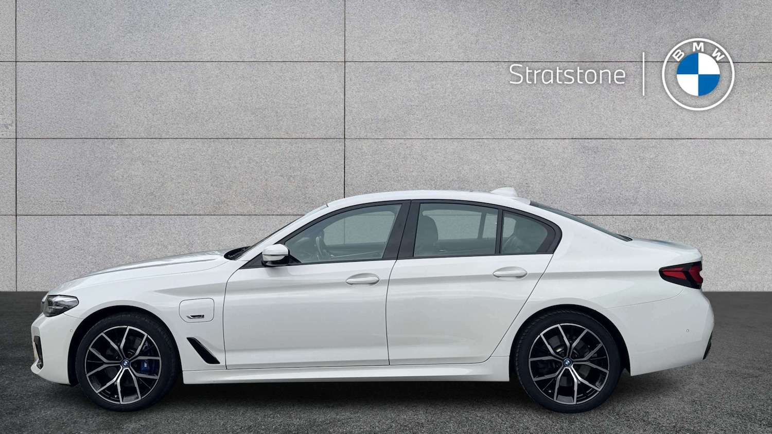 Used BMW 5 Series 2022 for sale - 77740903: Photo 3