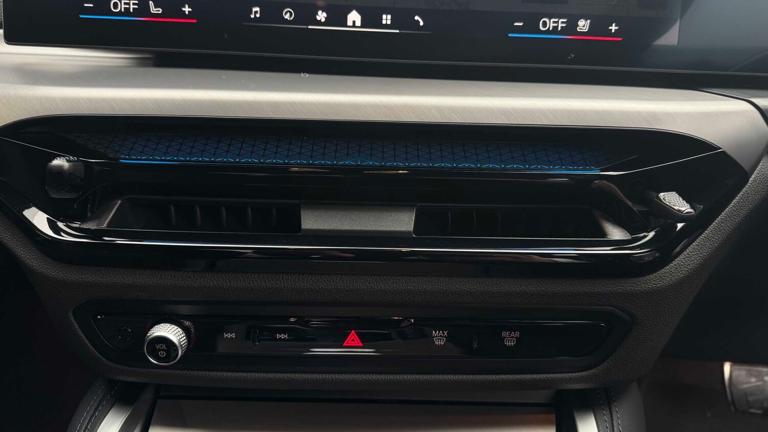 Used BMW 2 Series 2025 for sale - 77147360: Photo 15