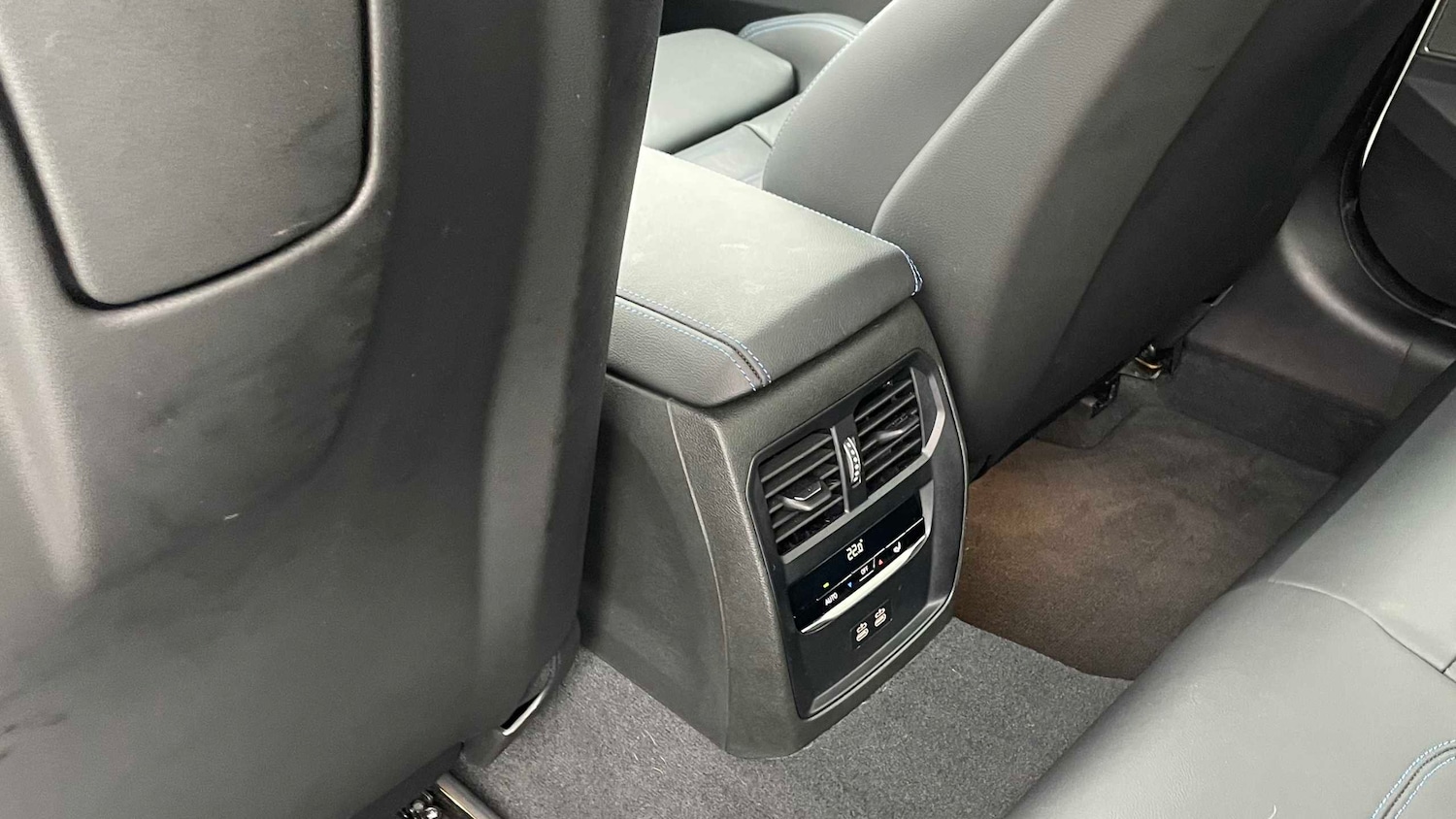 Used BMW 3 Series 2023 for sale - 77500444: Photo 30