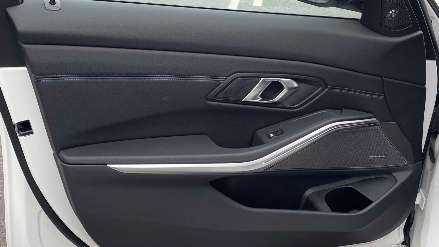 Used BMW 3 Series 2023 for sale - 77500444: Photo 31