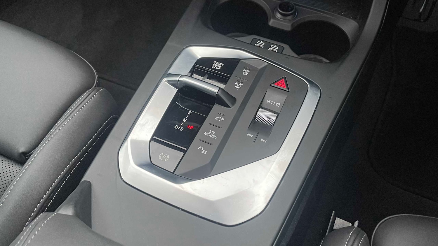 Used BMW 2 Series 2025 for sale - 77615560: Photo 15