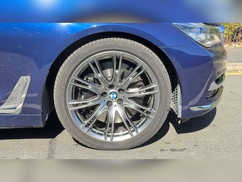 Used BMW 7 Series 2017 for sale - 79444096: Photo
