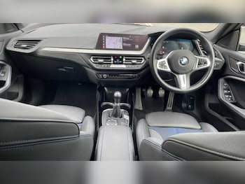 Used BMW 2 Series 2023 for sale - 76218448: Photo 4