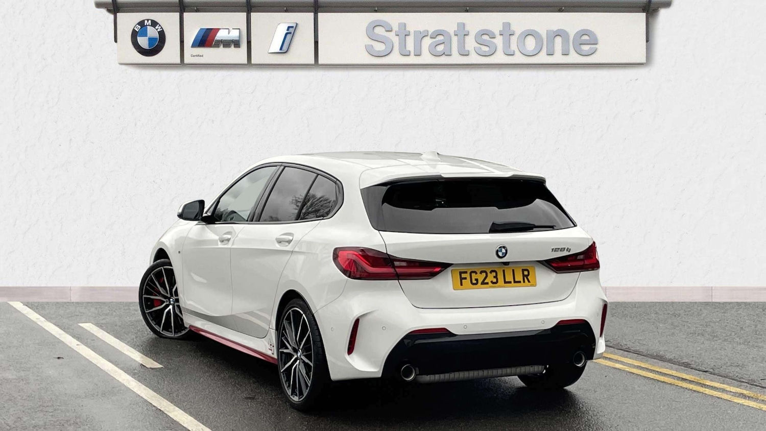 Used BMW 1 Series 2023 for sale - 76774310: Photo 2