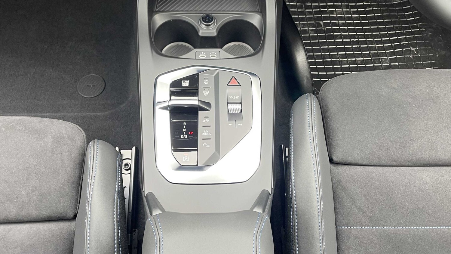 Used BMW 1 Series 2025 for sale - 76242518: Photo 30