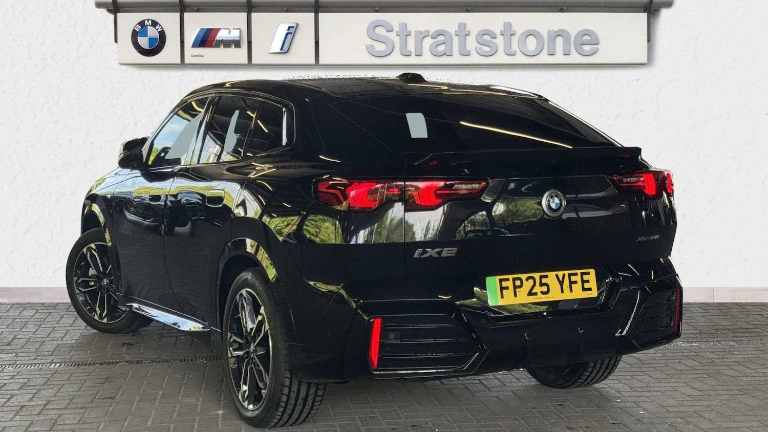 Used BMW iX2 2025 for sale - 75846510: Photo 2