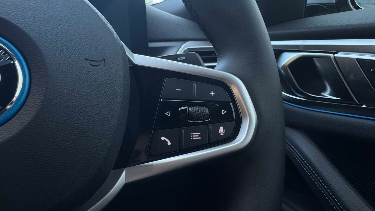 Used BMW i4 2025 for sale - 78149109: Photo 14