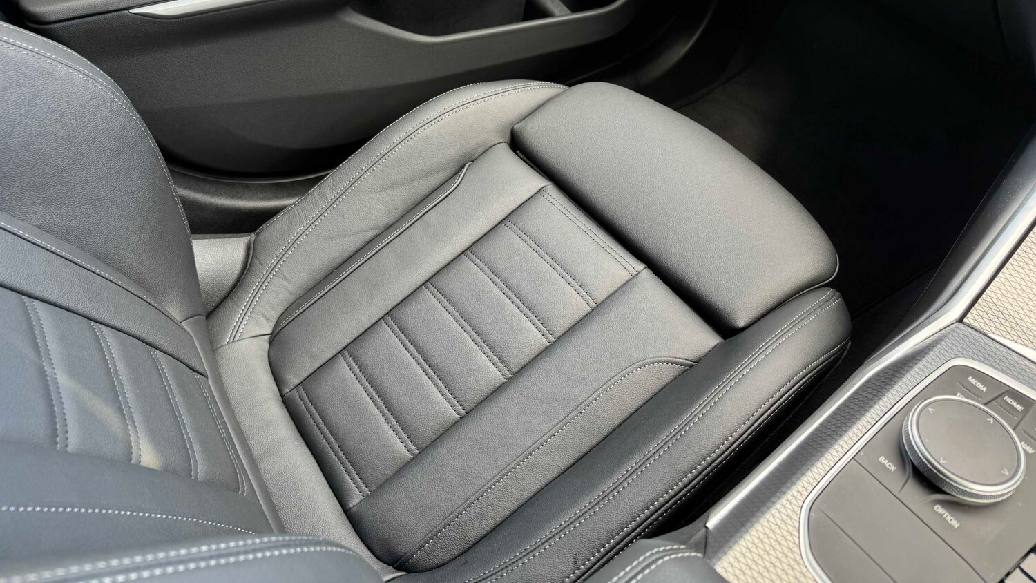 Used BMW 3 Series 2025 for sale - 78119169: Photo 34