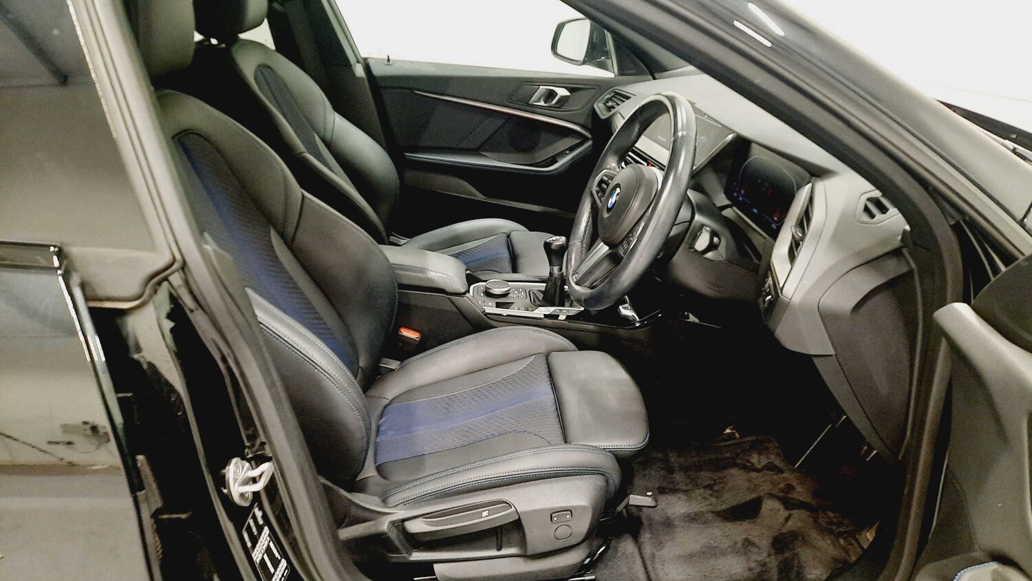 Used BMW 2 Series 2023 for sale - 77698724: Photo 11