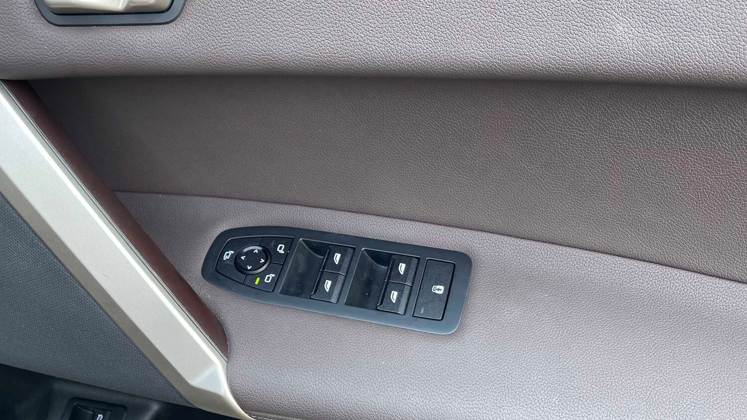 Used BMW iX 2022 for sale - 77674818: Photo 31