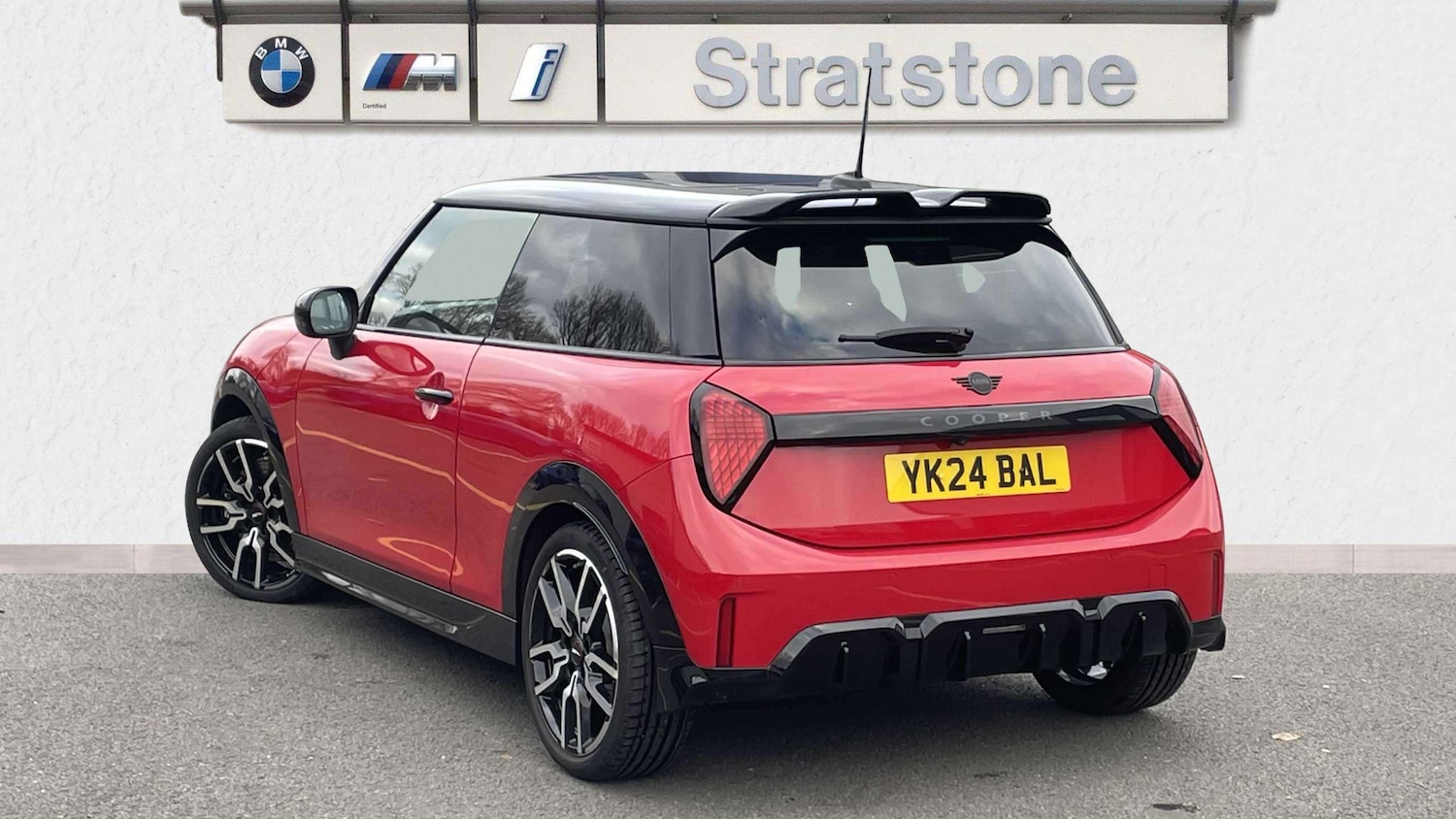 Used MINI Cooper 2024 for sale - 77058326: Photo 2