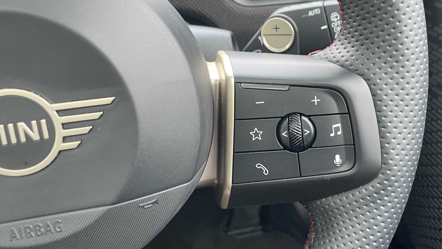 Used MINI Cooper 2024 for sale - 77058326: Photo 22