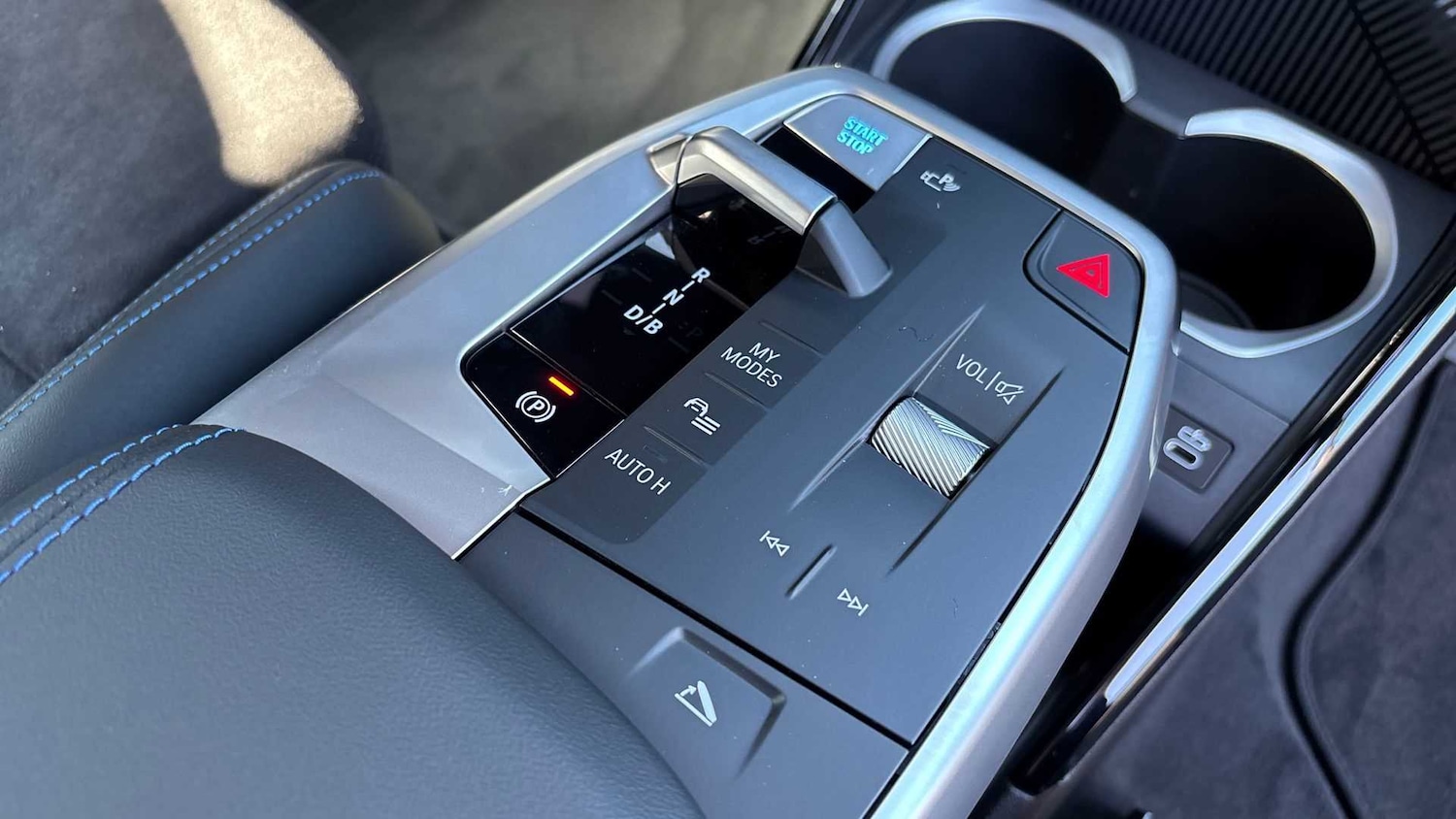 Used BMW iX1 2025 for sale - 76718090: Photo 12