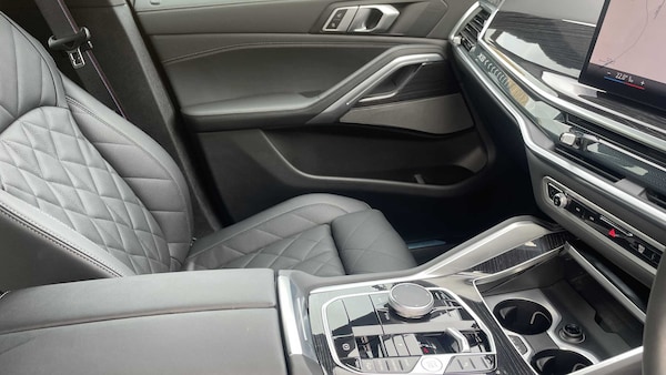 Used BMW X6 2025 for sale - 76063228: Photo 32