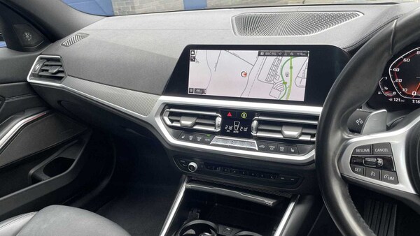 Used BMW 3 Series 2019 for sale - 76230433: Photo 21