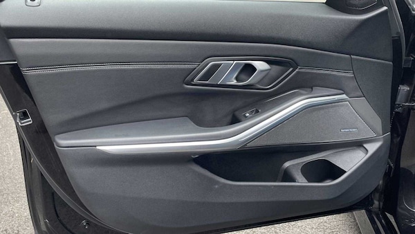 Used BMW 3 Series 2019 for sale - 76230433: Photo 24