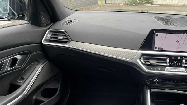 Used BMW 3 Series 2019 for sale - 76230433: Photo 6