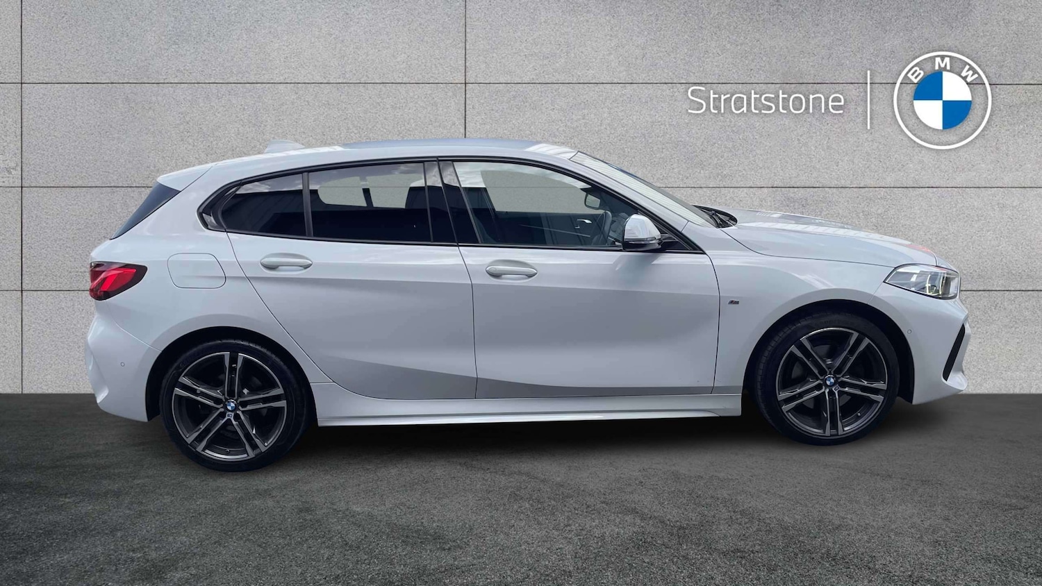 Used BMW 1 Series 2023 for sale - 78208830: Photo 3