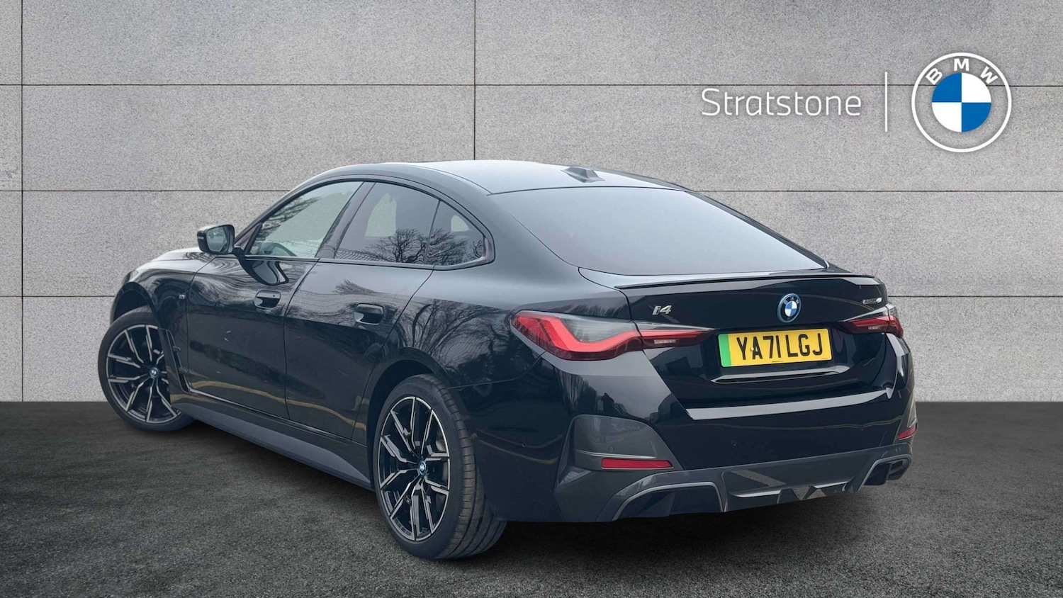 Used BMW i4 for sale - 77756453: Photo 2