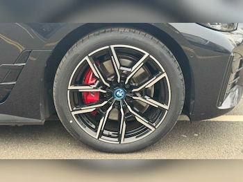 Used BMW i4 2022 for sale - 77756453: Photo