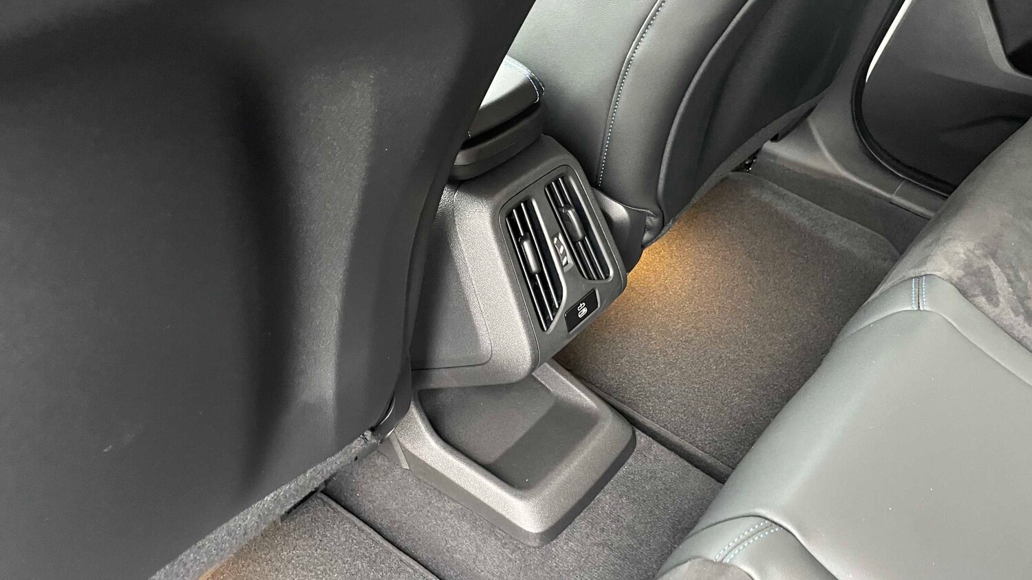 Used BMW iX2 2025 for sale - 77756527: Photo 32