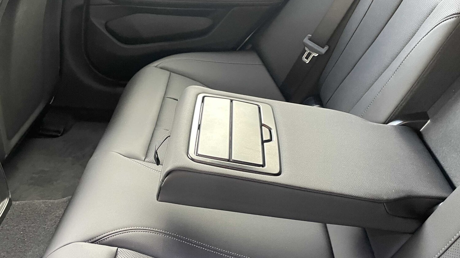 Used BMW i4 2025 for sale - 76339535: Photo 32