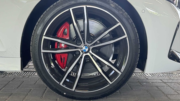 Used BMW 3 Series 2025 for sale - 75216875: Photo 4