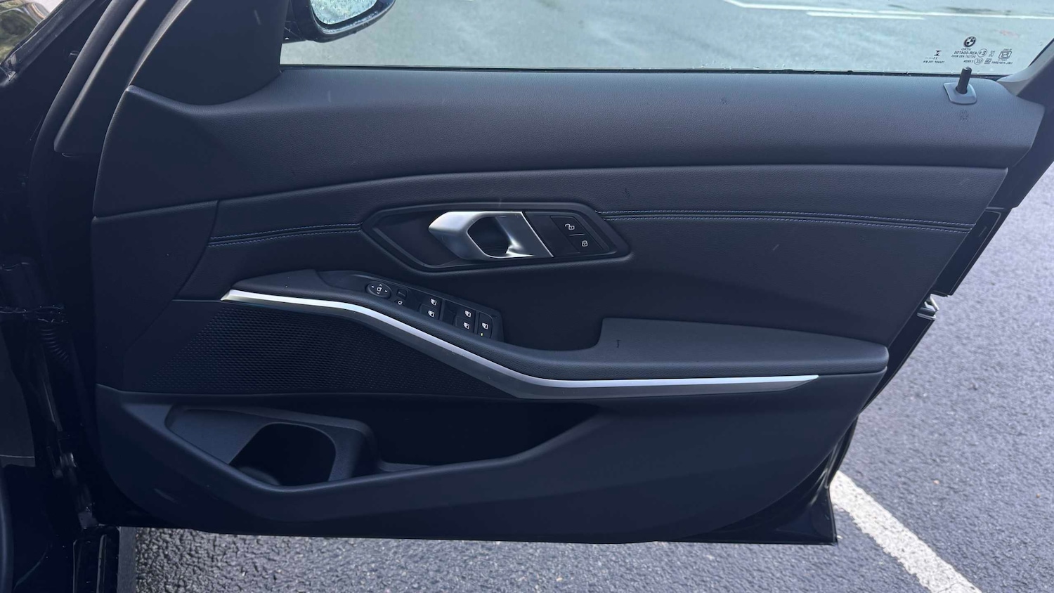 Used BMW 3 Series 2025 for sale - 77178987: Photo 23