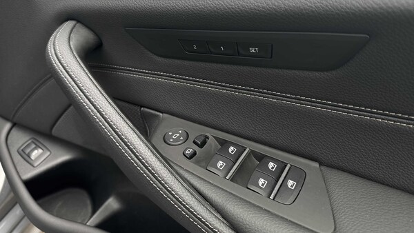 Used BMW 5 Series 2023 for sale - 76156229: Photo 23
