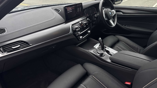 Used BMW 5 Series 2023 for sale - 76156229: Photo 5